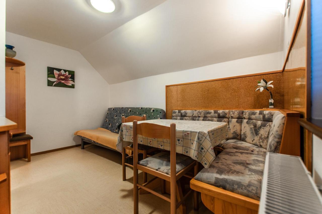 Apartment Ticar Bohinj Luaran gambar